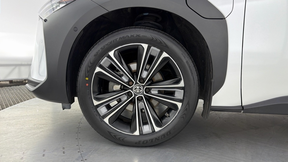Toyota bZ4X Pure Black #26