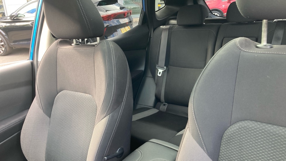 Nissan Qashqai Hatchback #15