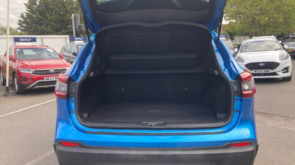 Nissan Qashqai Hatchback #4