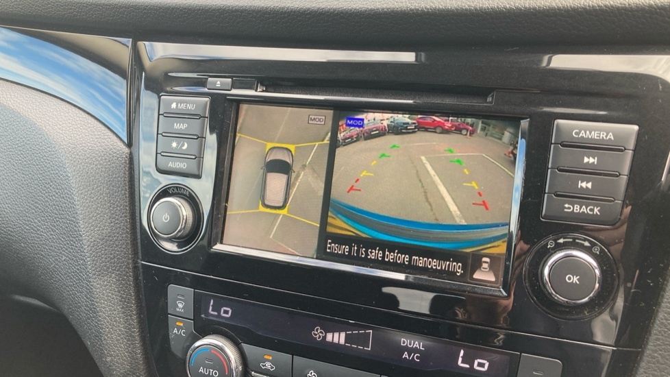 Nissan Qashqai Hatchback #21