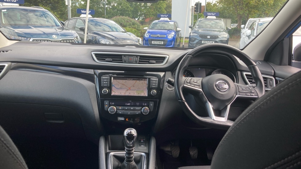 Nissan Qashqai Hatchback #10