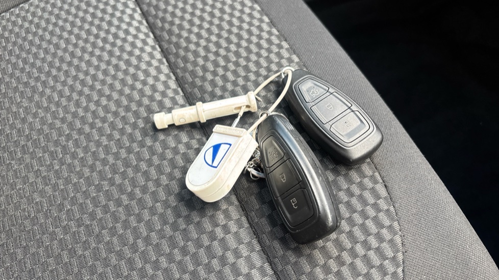 Ford Puma 1.0 Ecoboost Hybrid Mhev Titanium Blue #19