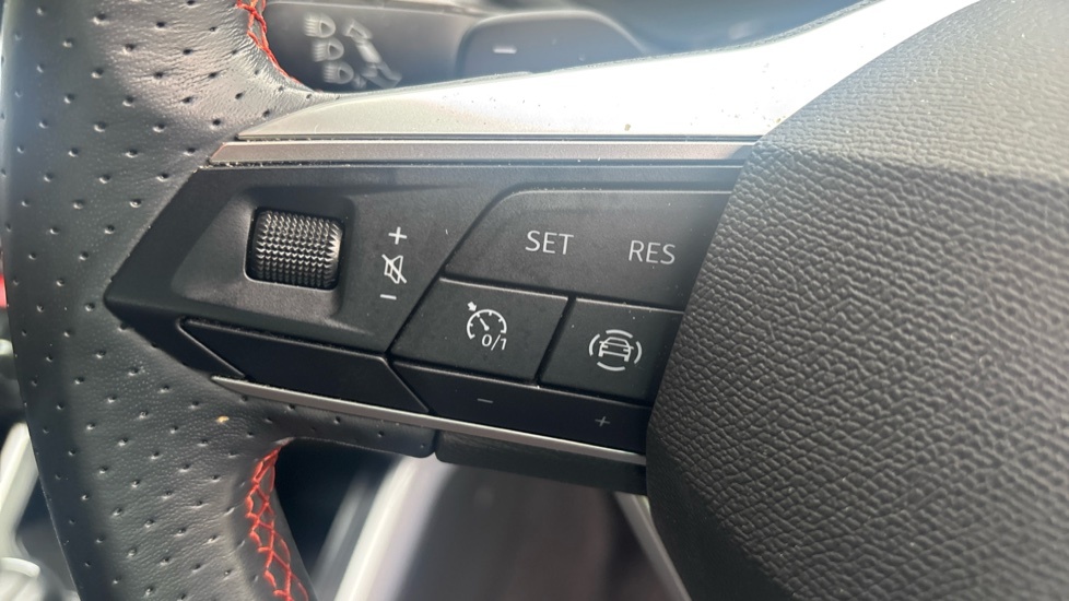 Seat Arona 2023 1.0 Tsi Se Technology Dsg 110 Ss White #28