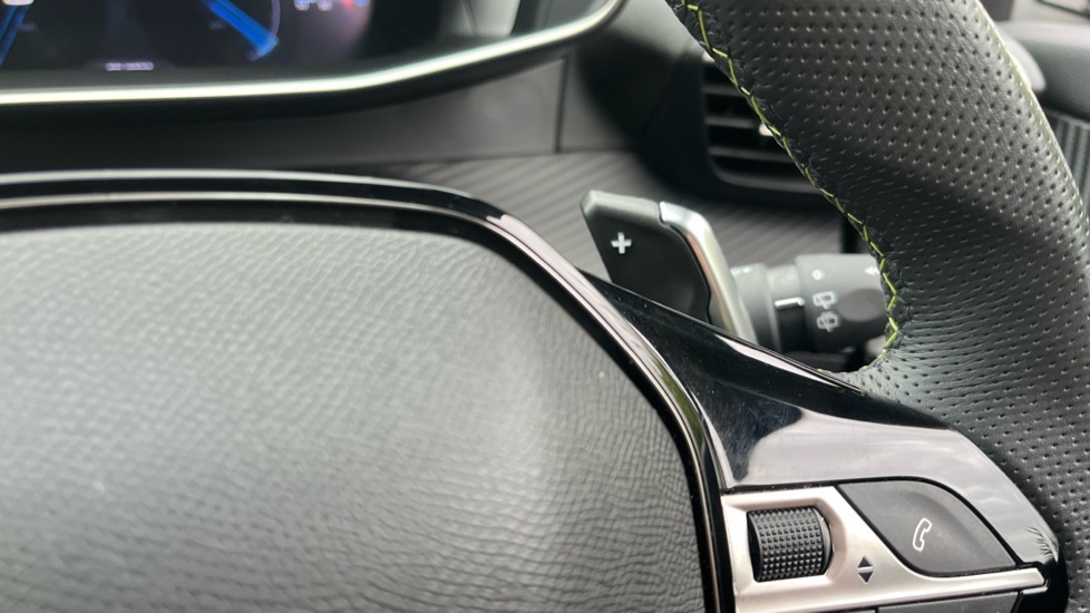 Peugeot 2008 2008 Gt Puretech Ss Grey #28