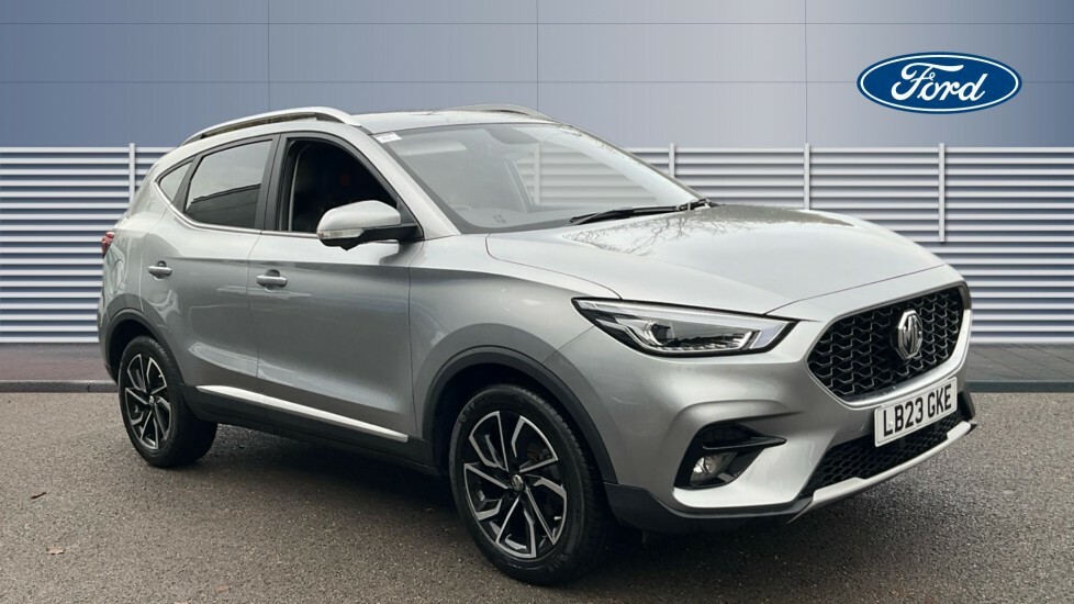 MG ZS Exclusive Silver