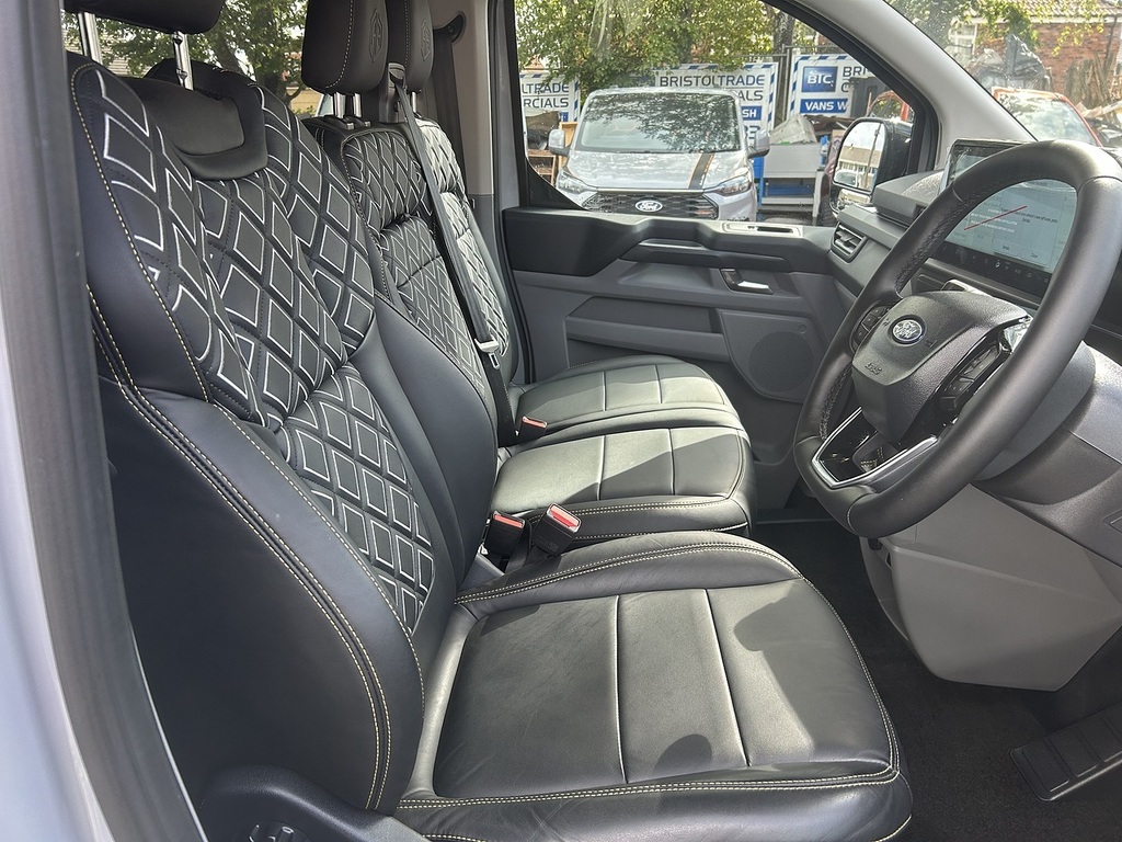 Ford Transit Custom 2.0 320 Ecoblue Limited Crew Van Double Cab Di Grey