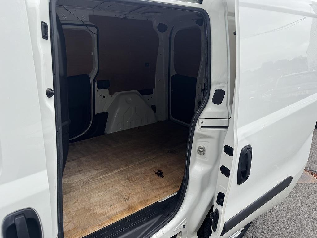 Vauxhall Combo 1.3 Cdti 2000 16V Panel Van Fwd White #5