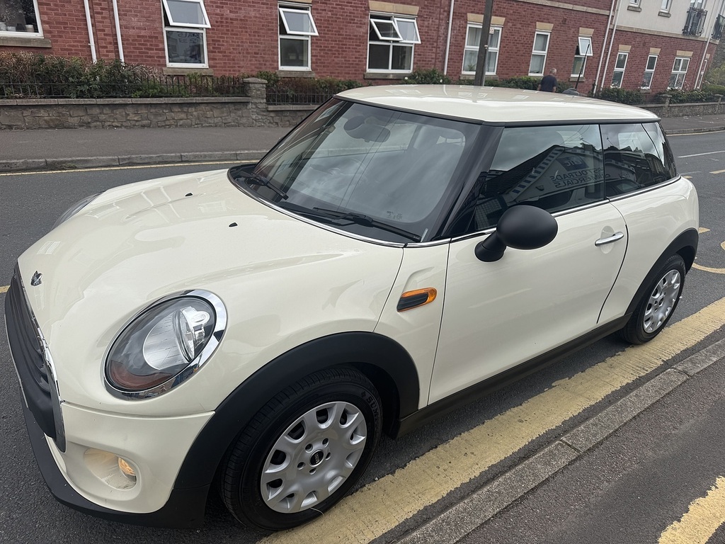 Mini Hatch 1.2 One Hatchback Euro 6 Ss White #2