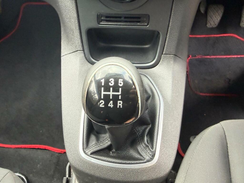 Ford Fiesta Hatchback Grey #17
