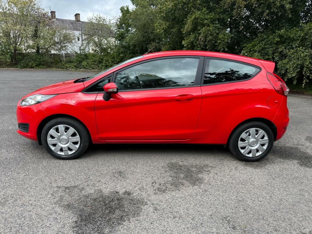 Ford Fiesta Hatchback Grey #7