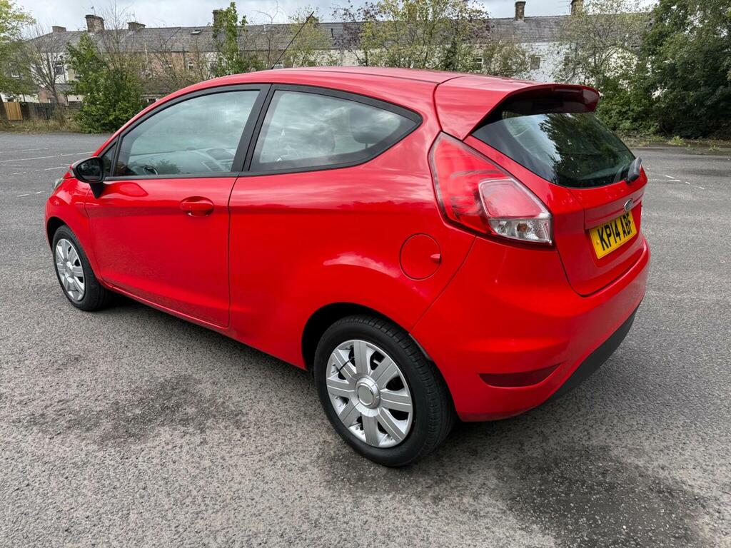 Ford Fiesta 1.25 Style Euro 5 Red #4
