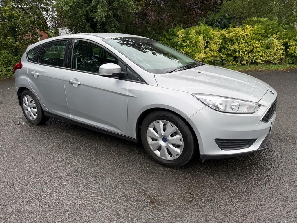 Ford Focus 1.0T Ecoboost 99G Style Euro 6 Ss Silver