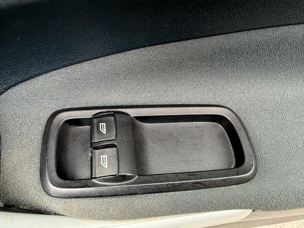 Ford Fiesta Edge Silver #15