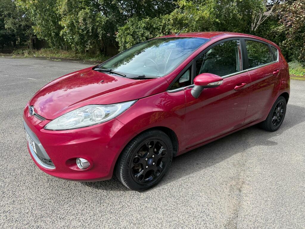 Ford Fiesta Edge Silver #3