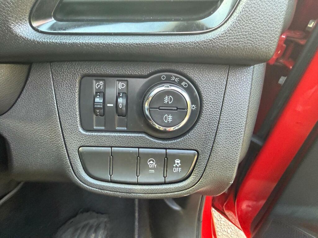 Vauxhall Viva Se Red #17