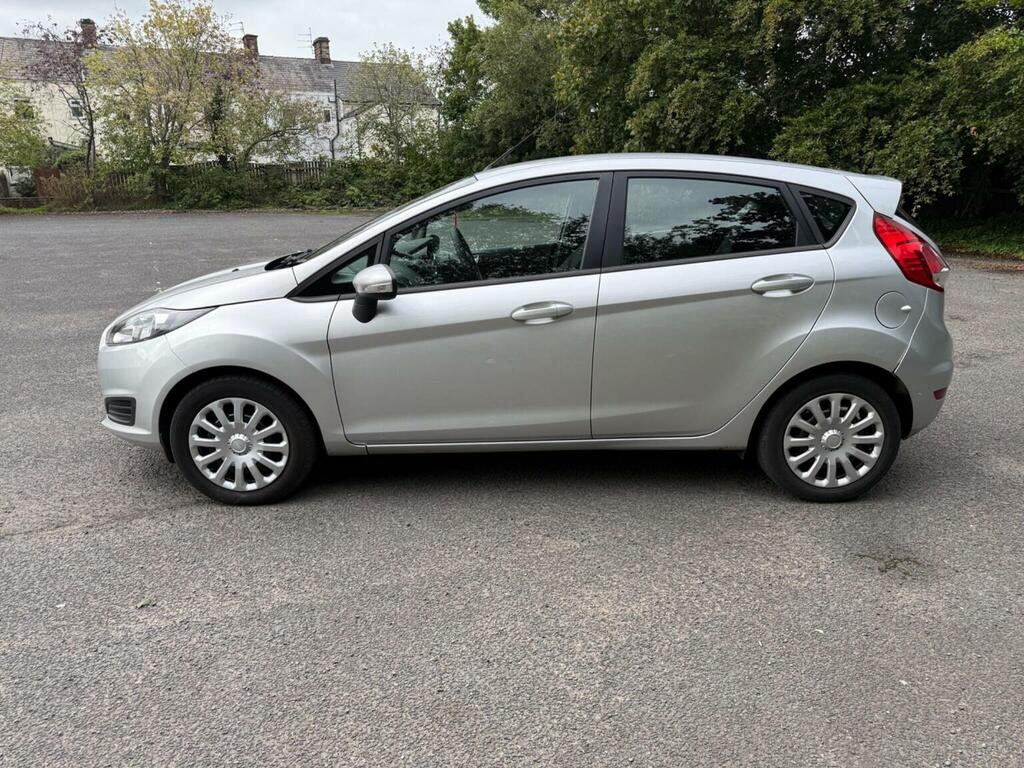 Ford Fiesta 1.6L Zetec Red #7