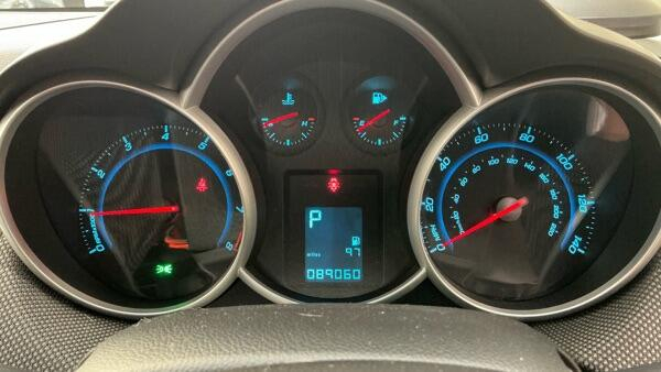Chevrolet Cruze 1.6 Ls Silver #8