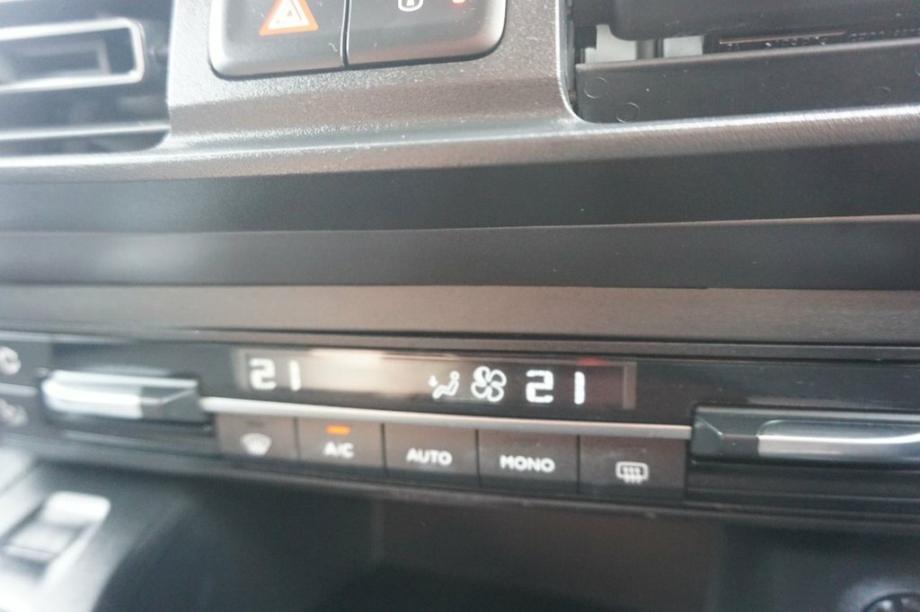 Vauxhall Combo-e Life 52Kwh Ultimate  #18