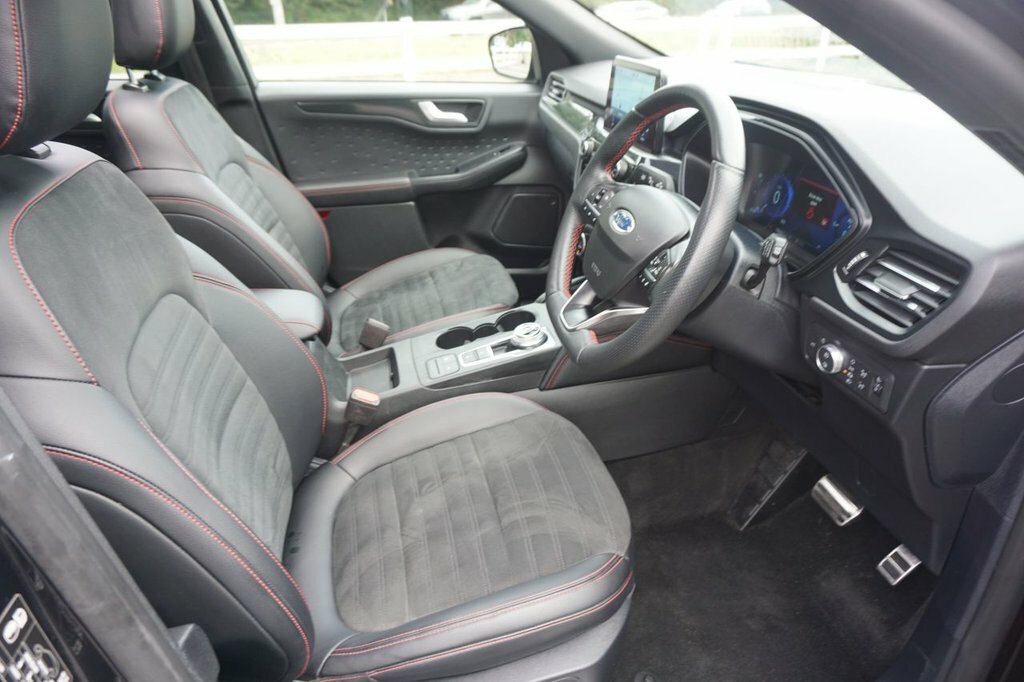 Ford Kuga 2.5L St-line X Edition Black #4
