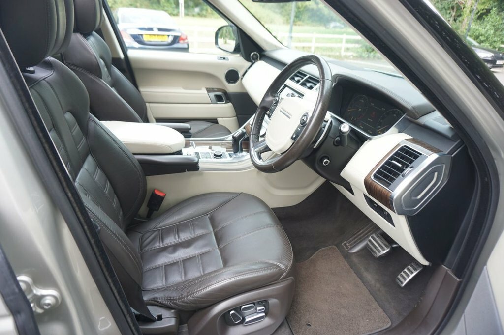 Land Rover Range Rover Sport 5L Dynamic Gold #4