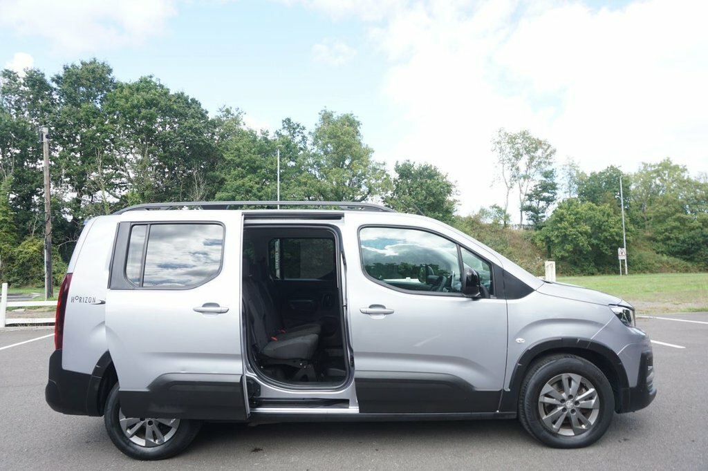 Peugeot Rifter 1.5L Allure Grey #3