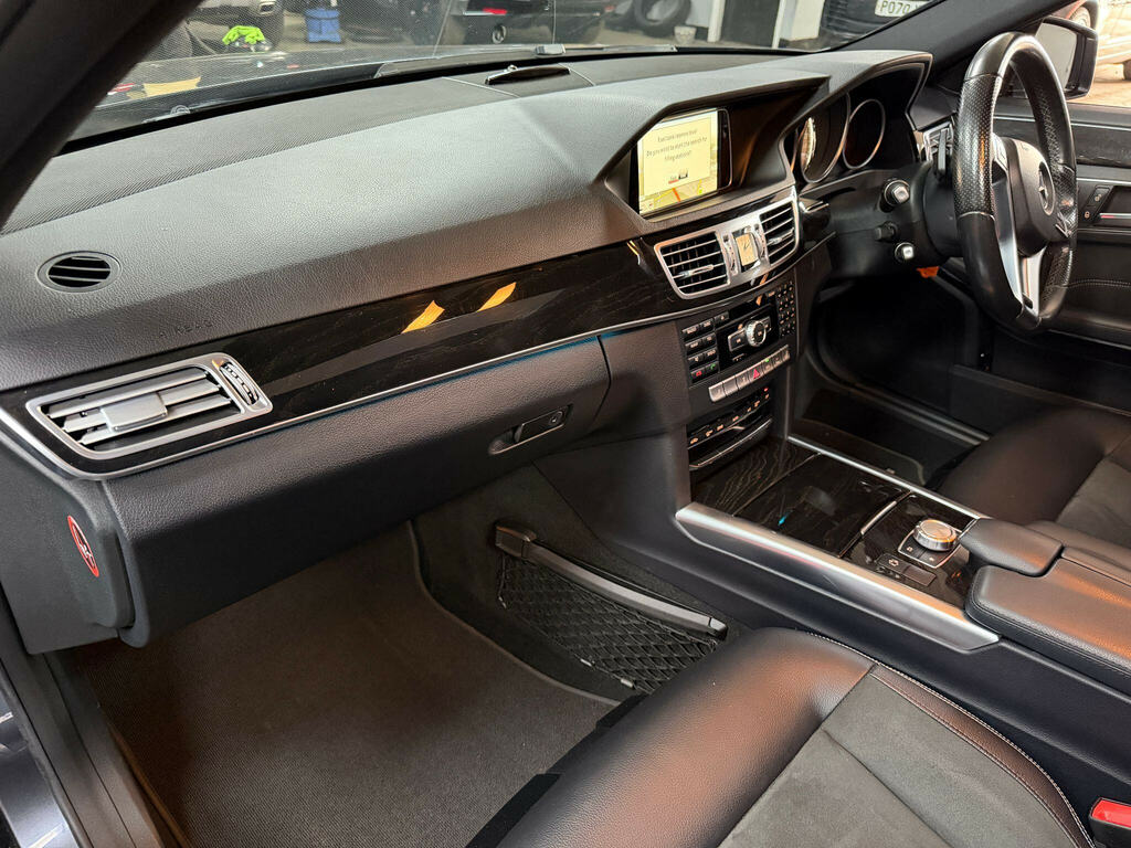 Mercedes-Benz E Class E220 Amg Night Edition Bluetec Black #15
