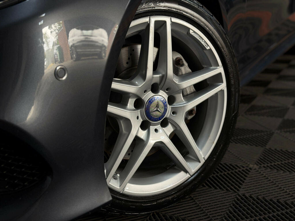 Mercedes-Benz E Class E220 Amg Night Edition Bluetec Black #48