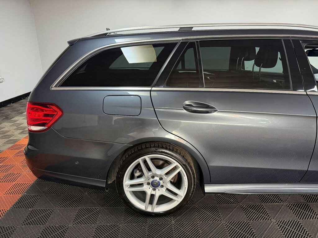 Mercedes-Benz E Class E220 Amg Night Edition Bluetec Black #43