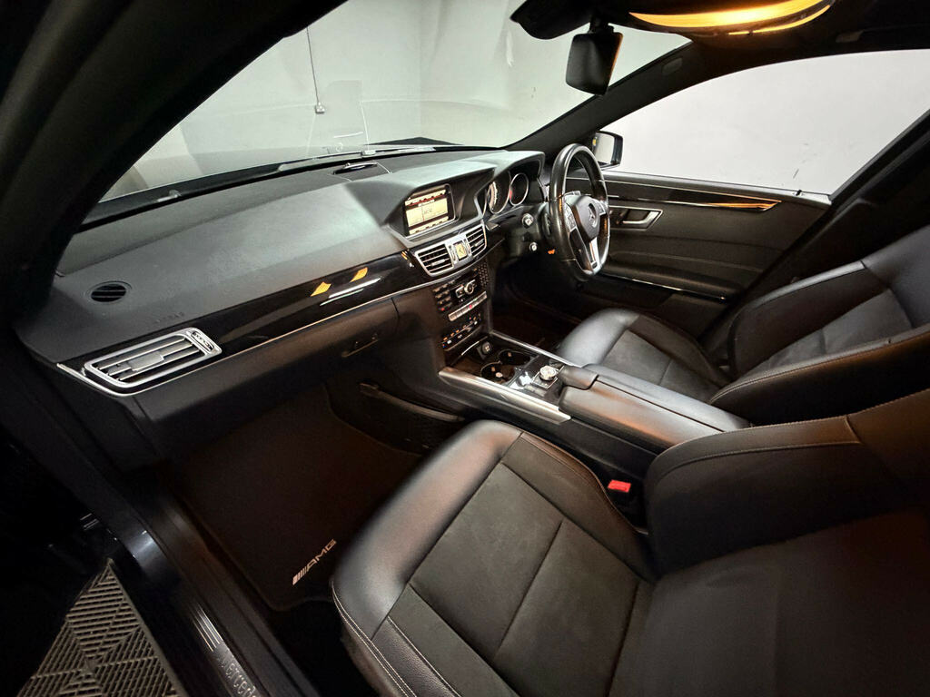 Mercedes-Benz E Class E220 Amg Night Edition Bluetec Black #86