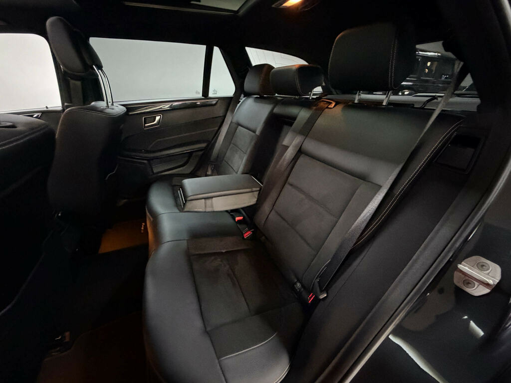 Mercedes-Benz E Class E220 Amg Night Edition Bluetec Black #31