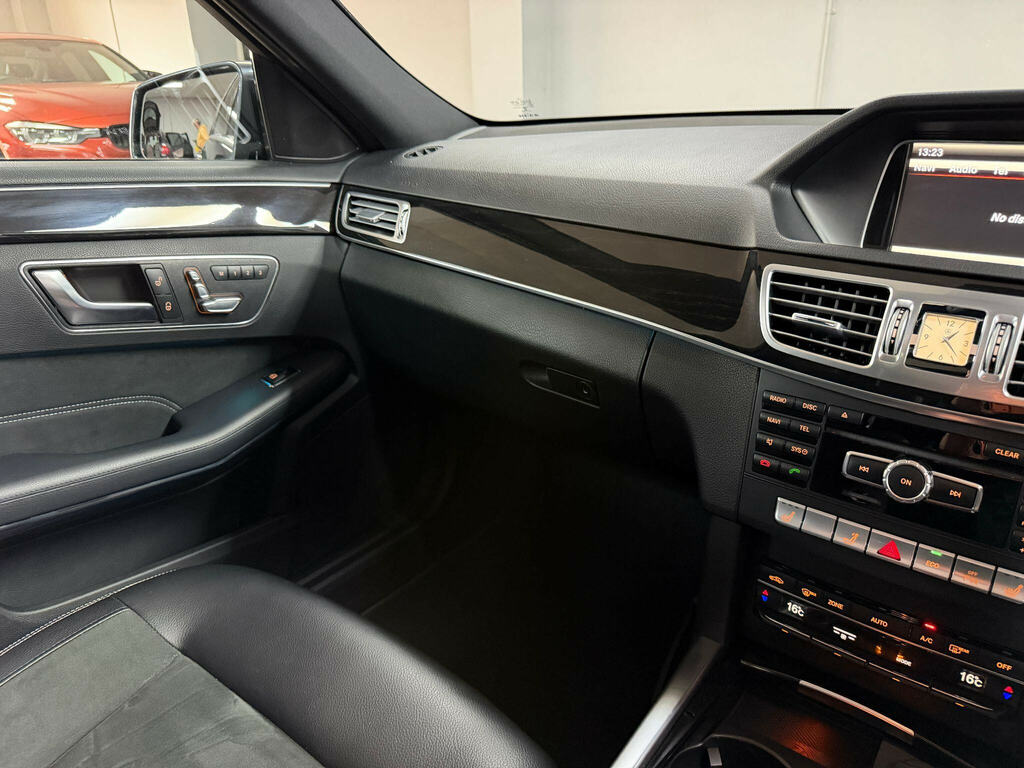 Mercedes-Benz E Class E220 Amg Night Edition Bluetec Black #16