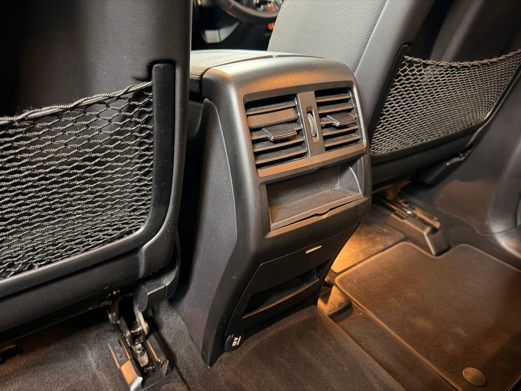 Mercedes-Benz M Class Black #85