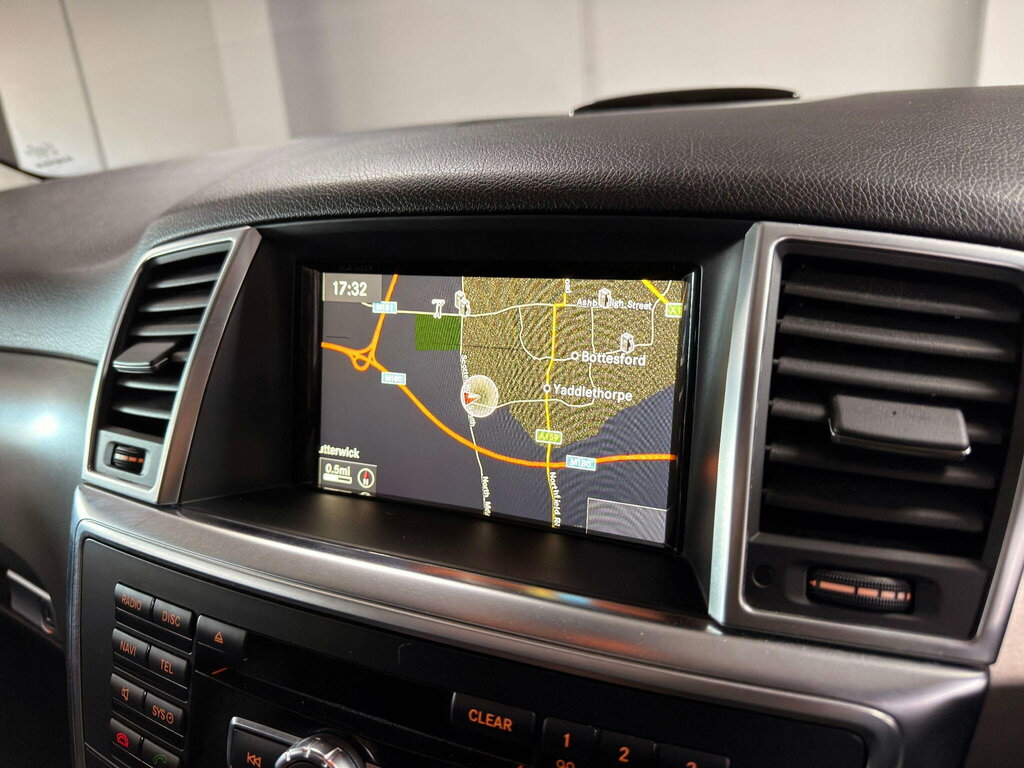 Mercedes-Benz M Class Black #55