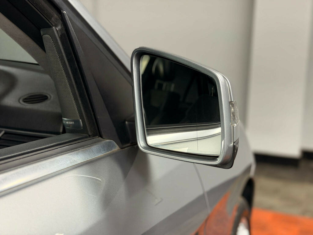 Mercedes-Benz M Class Black #76