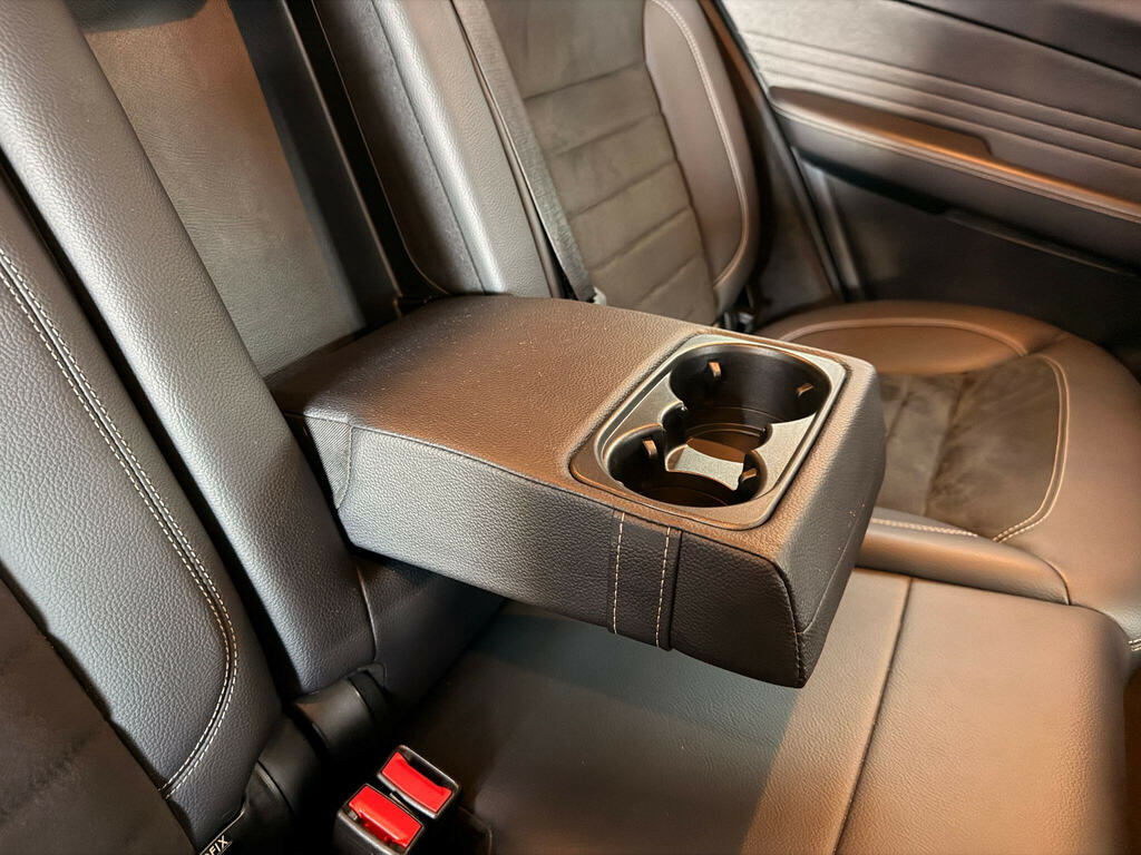 Mercedes-Benz M Class Black #16