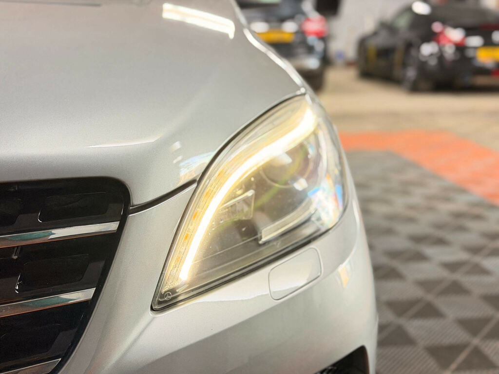 Mercedes-Benz M Class Black #73
