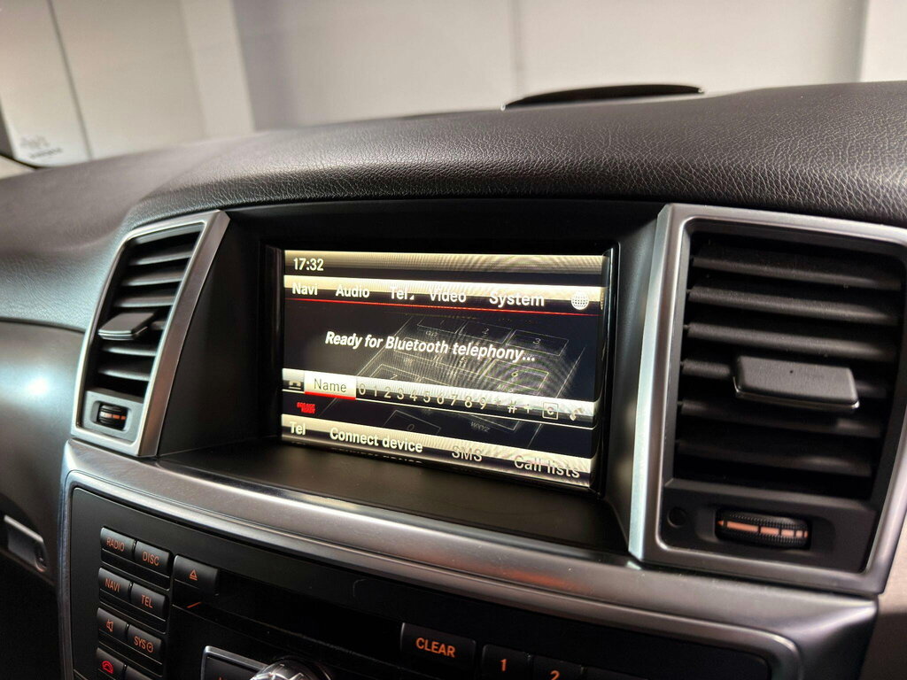 Mercedes-Benz M Class Black #54