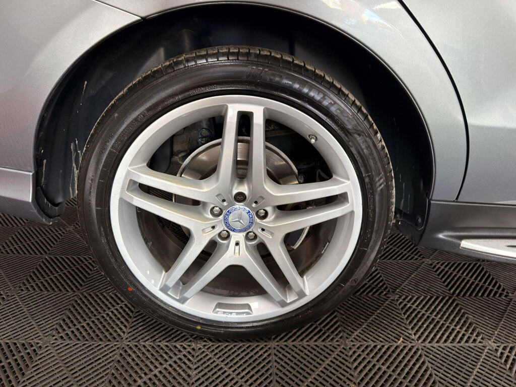 Mercedes-Benz M Class Black #51