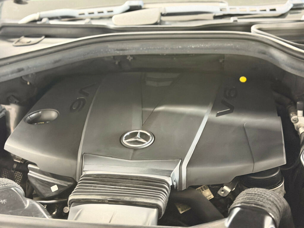 Mercedes-Benz M Class Black #45