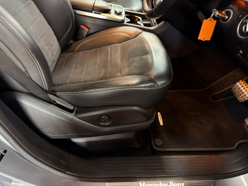 Mercedes-Benz M Class Black #83