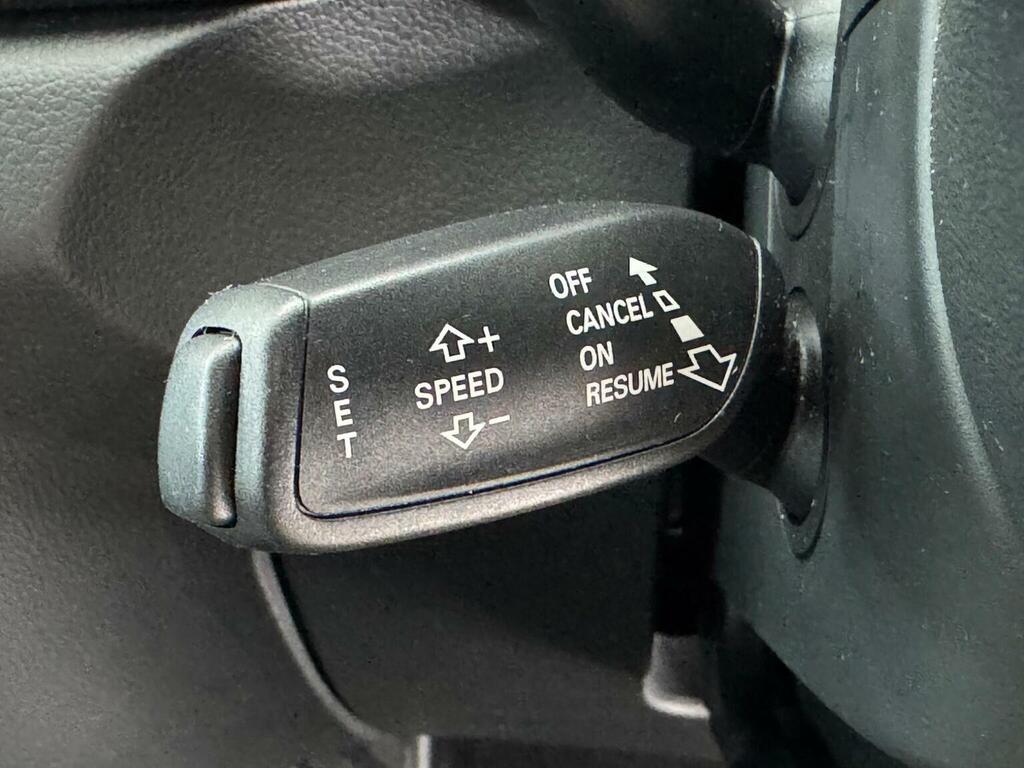 Audi Q3 2.0L Tdi Quattro Se 175 Bhp Grey #28