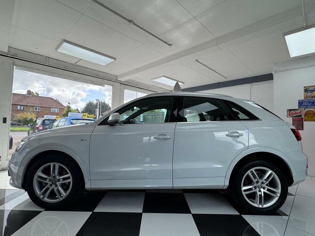 Audi Q3 2.0L Tdi Quattro Se 175 Bhp Grey #7