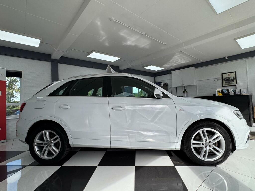 Audi Q3 2.0L Tdi Quattro Se 175 Bhp Grey #9