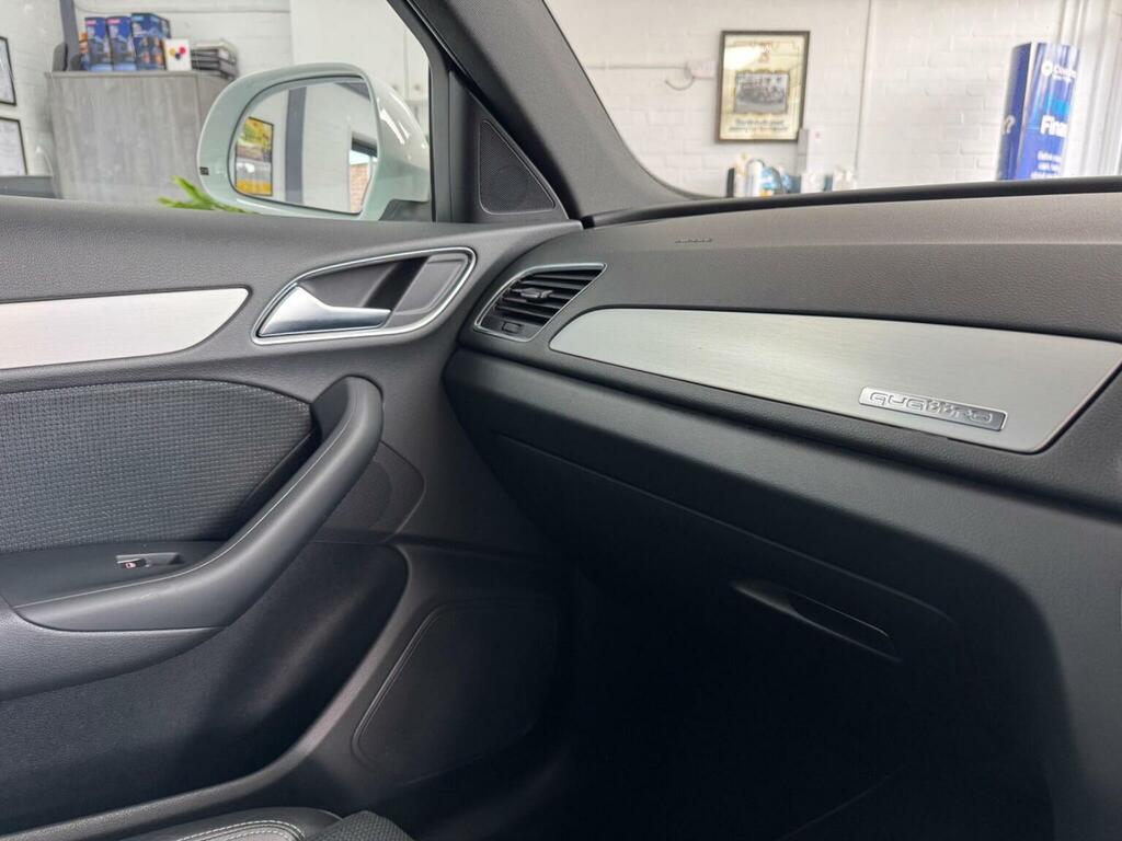 Audi Q3 2.0L Tdi Quattro Se 175 Bhp Grey #15