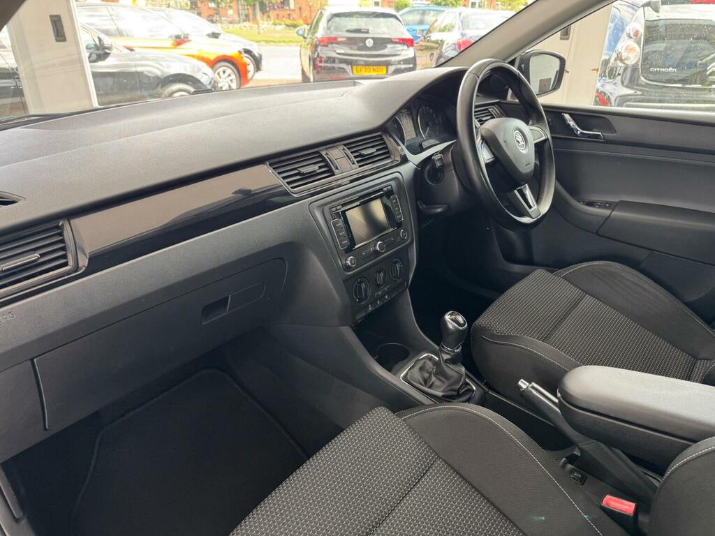 Skoda Rapid Spaceback 1.6 Tdi Se Dsg Euro 5 Blue #16
