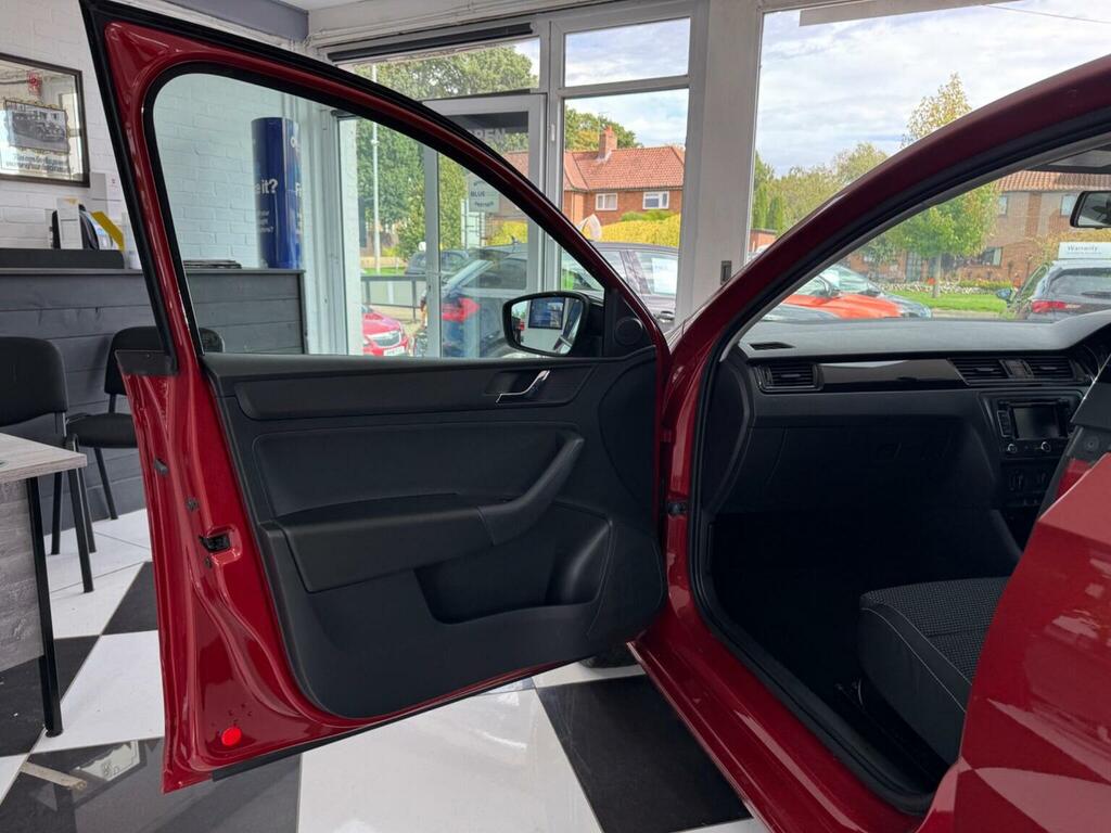 Skoda Rapid Spaceback 1.6 Tdi Se Dsg Euro 5 Blue #29