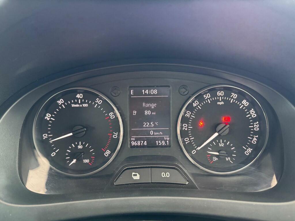 Skoda Rapid Spaceback 1.6 Tdi Se Dsg Euro 5 Blue #38