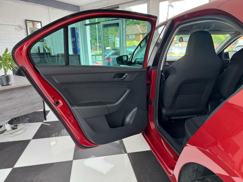 Skoda Rapid Spaceback 1.6 Tdi Se Dsg Euro 5 Blue #30