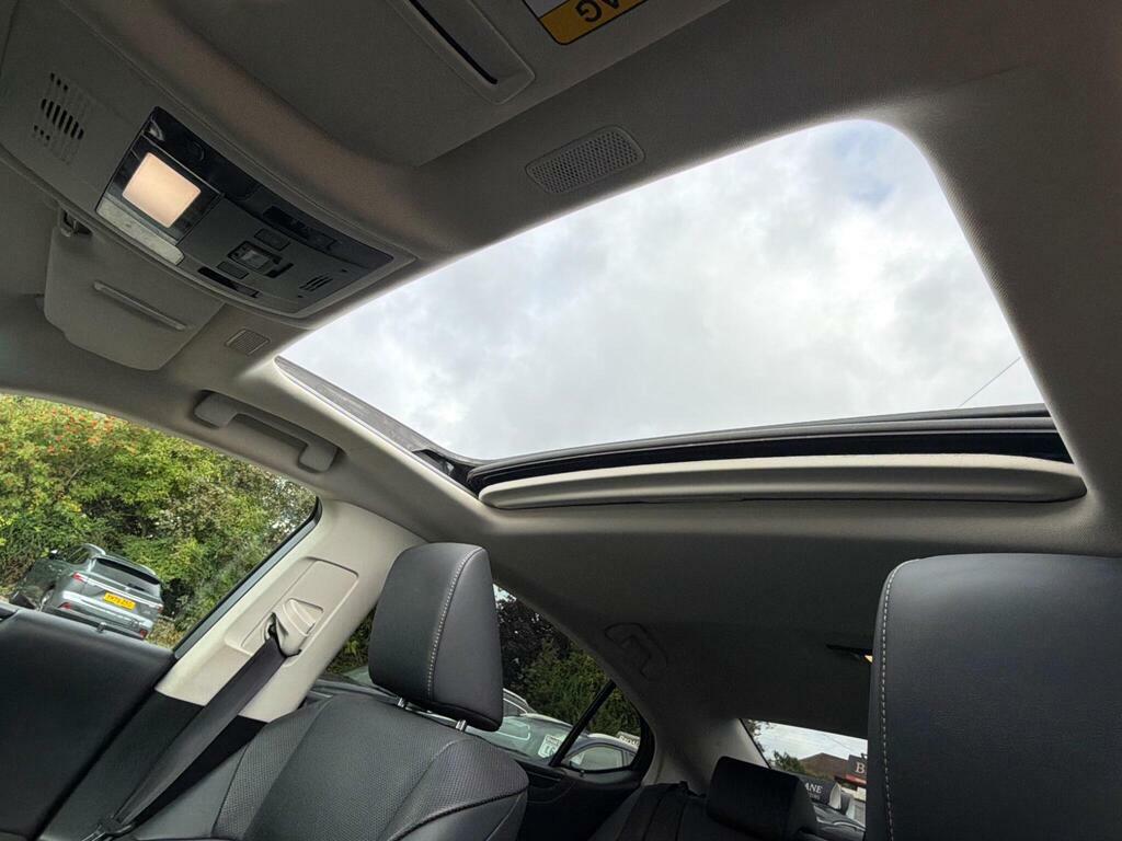 Lexus ES 300H 2.5 300H Green #11