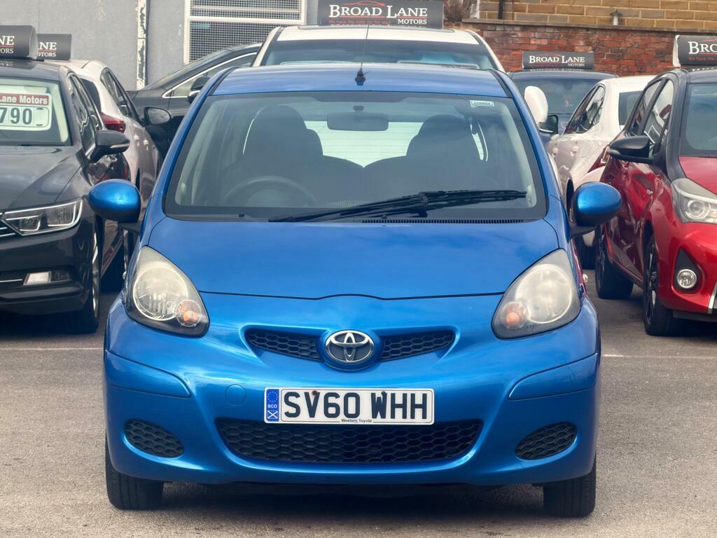 Toyota Aygo Black Black #2